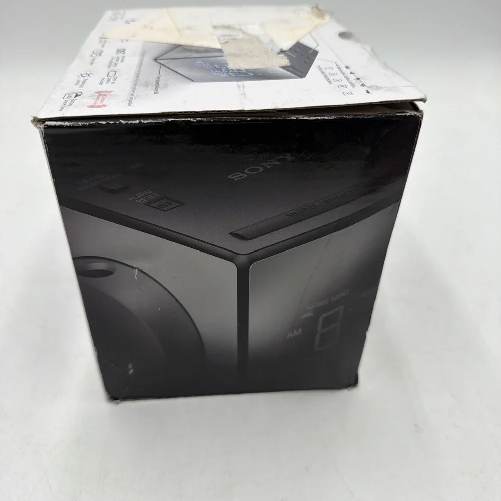 ICF-C1PJ SONY ALARM CLOCK RADIO Open Box